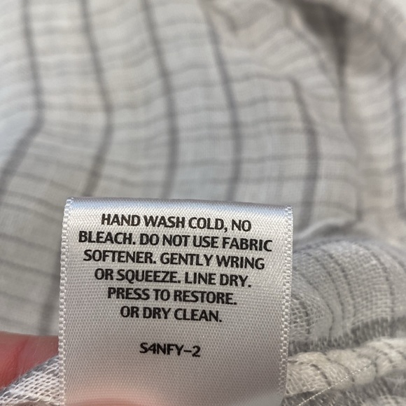 Eileen Fisher White Linen Popover Tunic with Gray Stripes and  3/4 Sleeves - Picture 9 of 11